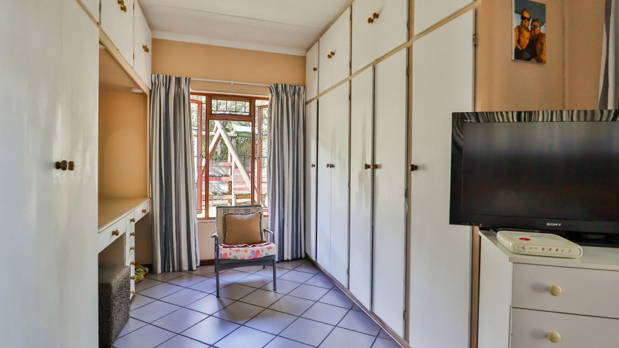 4 Bedroom Property for Sale in Sedgefield Central Western Cape